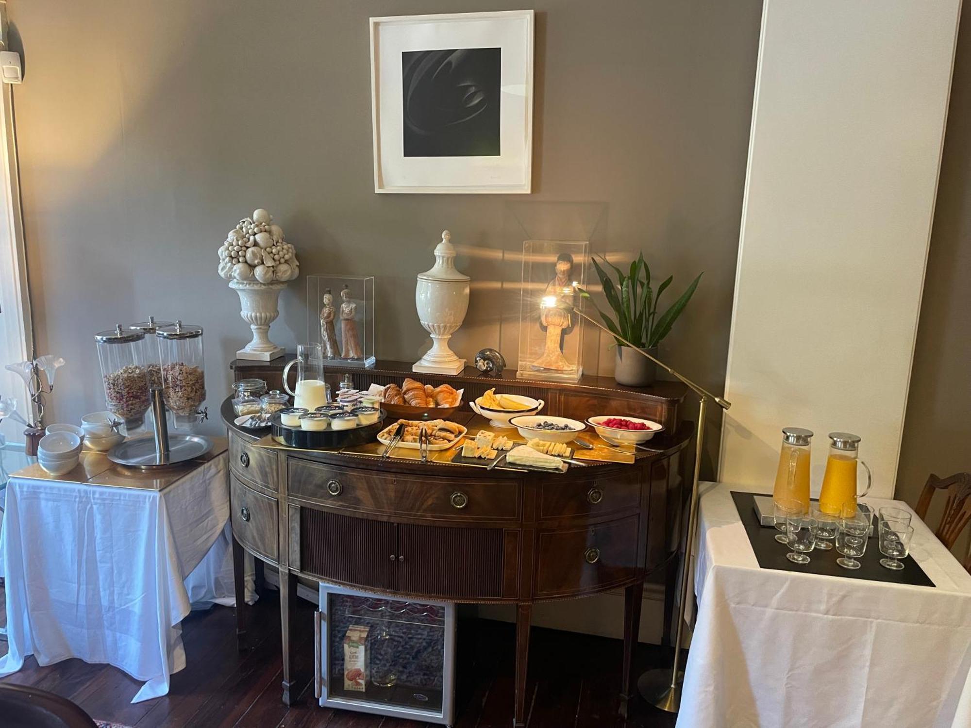 Six Brunton Place Guest House 에든버러 외부 사진