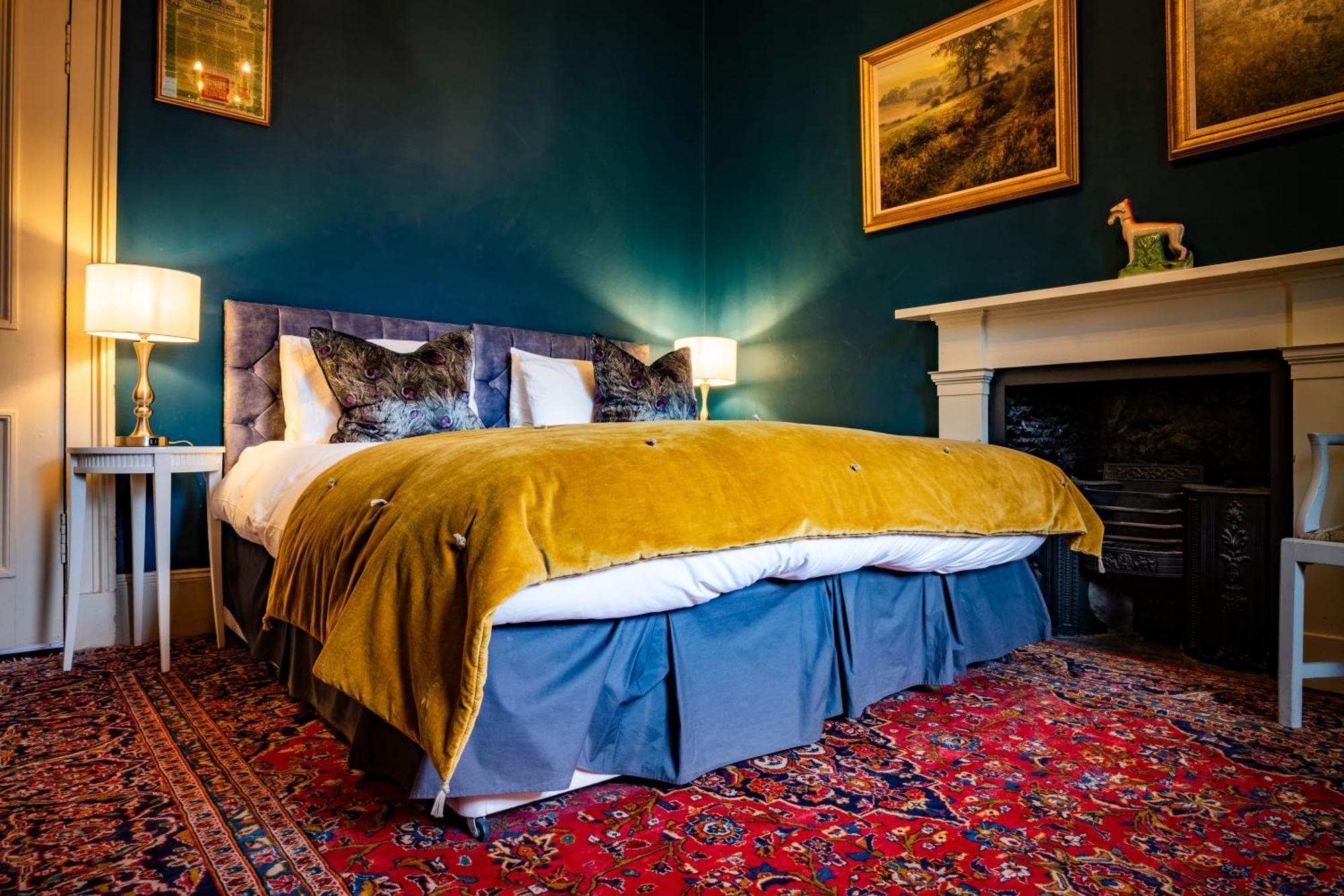 Six Brunton Place Guest House 에든버러 외부 사진